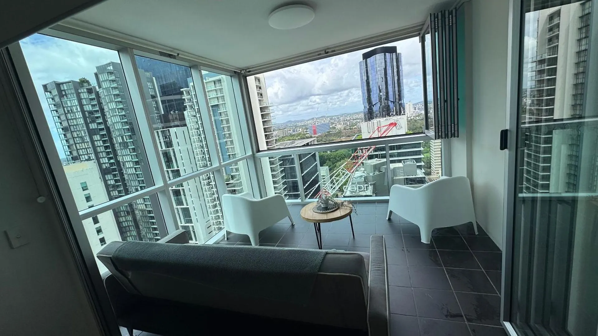 Luxury Apartment Brisbane Cbd